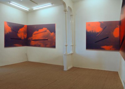 Nube roja, 1992/2001. Fotografías, 120 x 180 cm.