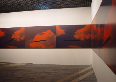 Nube roja, 1992/2001. Fotografías, 120 x 180 cm.